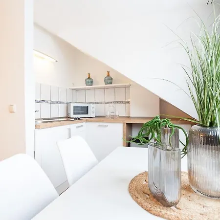 Centerapartment, Wifi, Smarttv, Full Kitchen, Netflix, Pottbude In Apartamento Essen